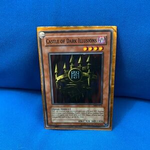 Yu-Gi-Oh Card Castle Of Dark Illusions Card Dark Type Monster 1996